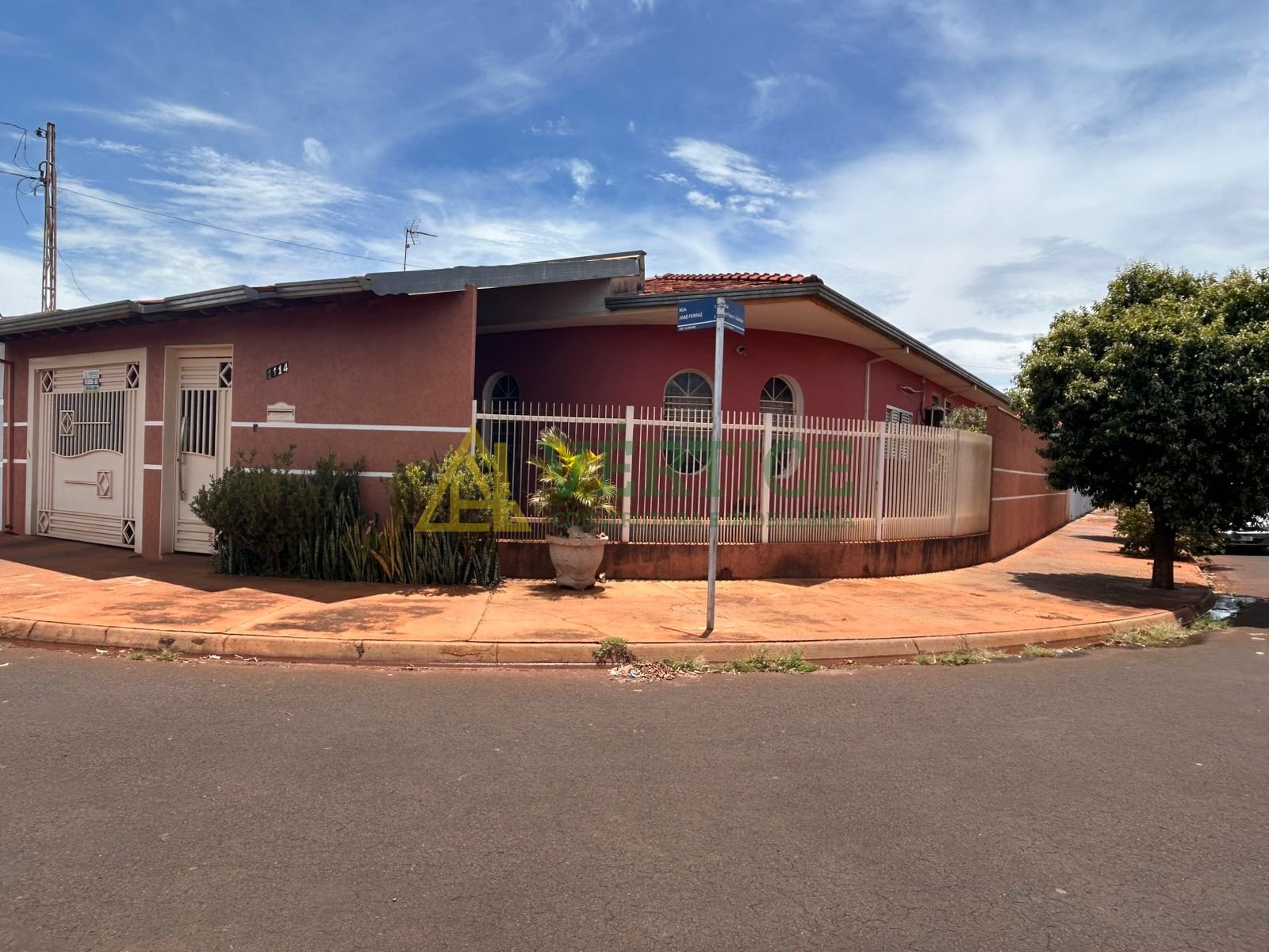 Casa Para Comprar, Pradópolis / Sp, Jardim Primavera, Rua  José Ferraz, 1114 imagem 0