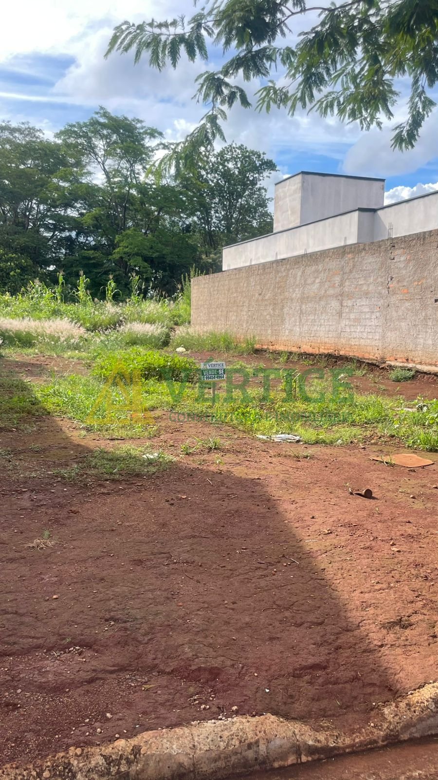 Terreno Para Comprar, Pradópolis / Sp, Parque Dos Pássaros I, Rua Manoel Gaspar imagem 1